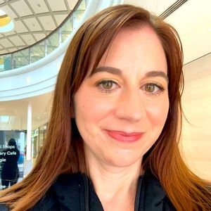 Meet your Posher, Meredith